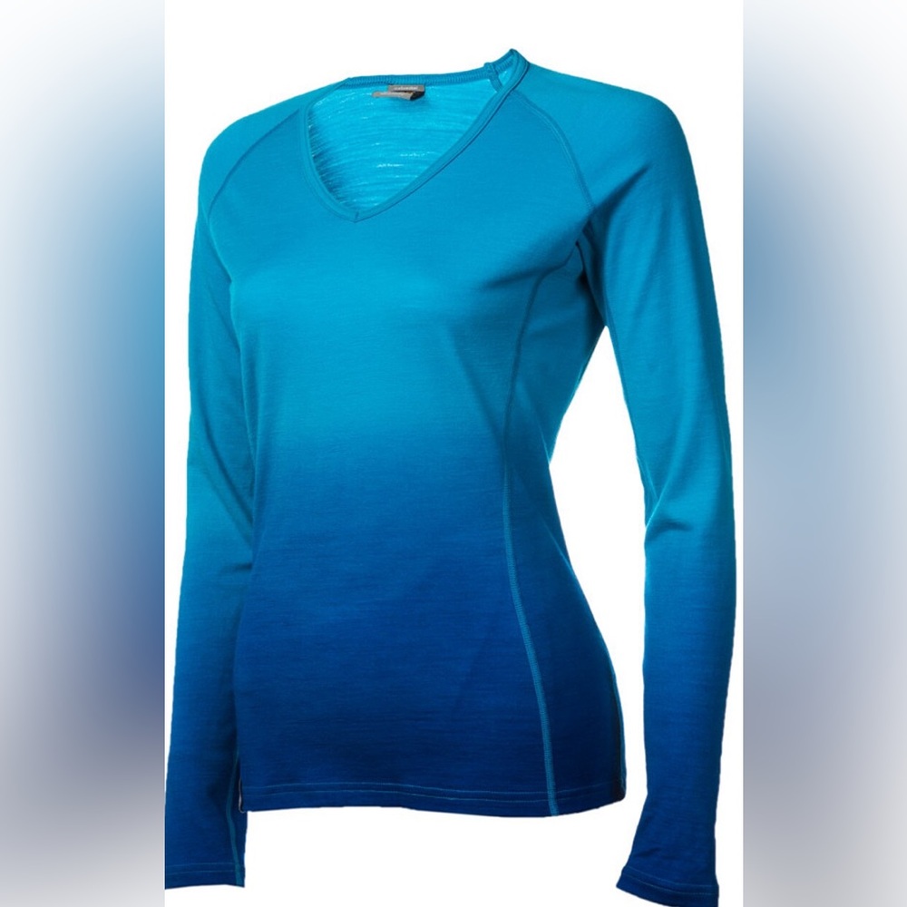 Icebreaker BodyFit 200 Oasis Dusk V-Neck Top.
